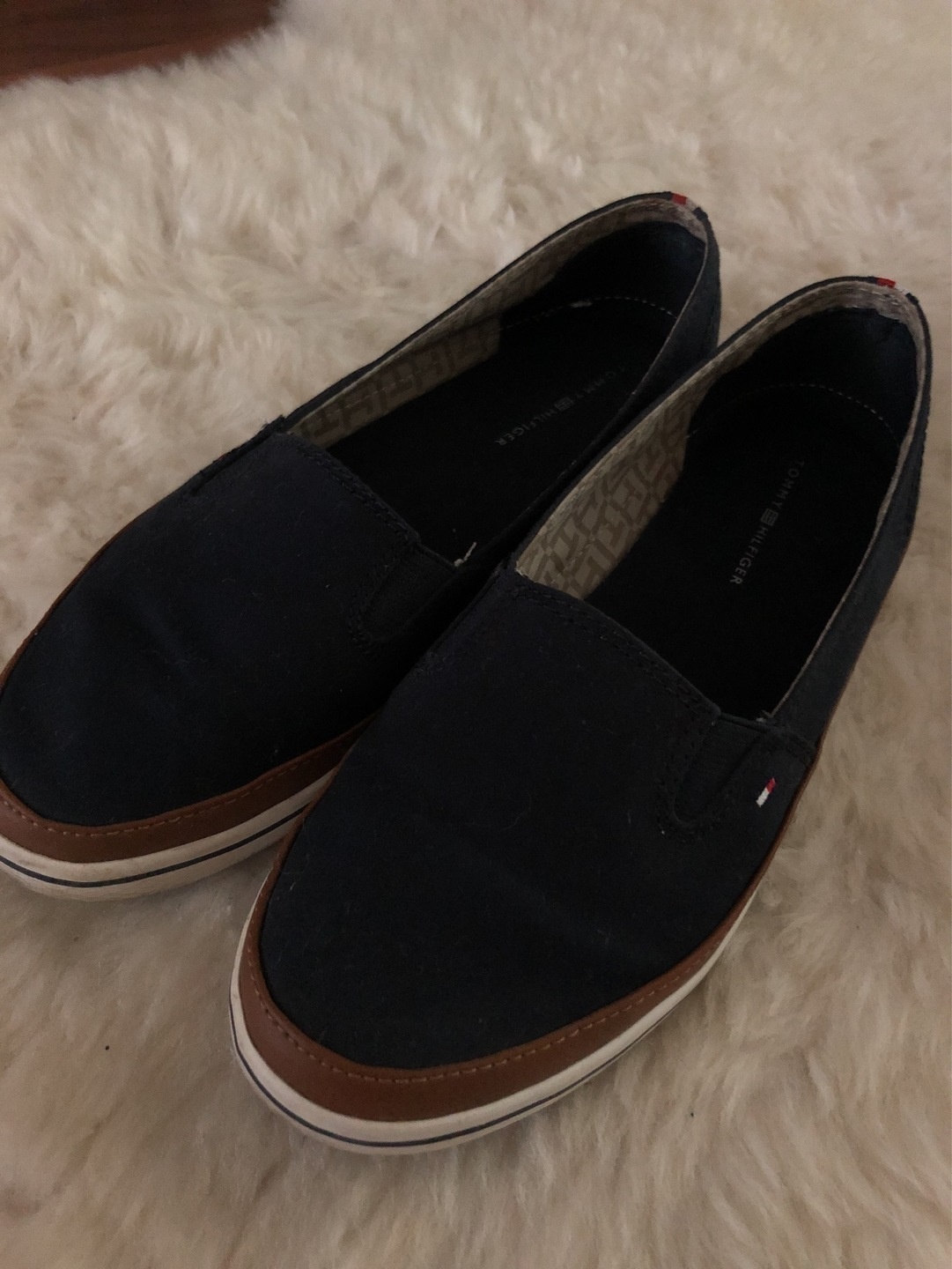 tommy hilfiger women's loafers