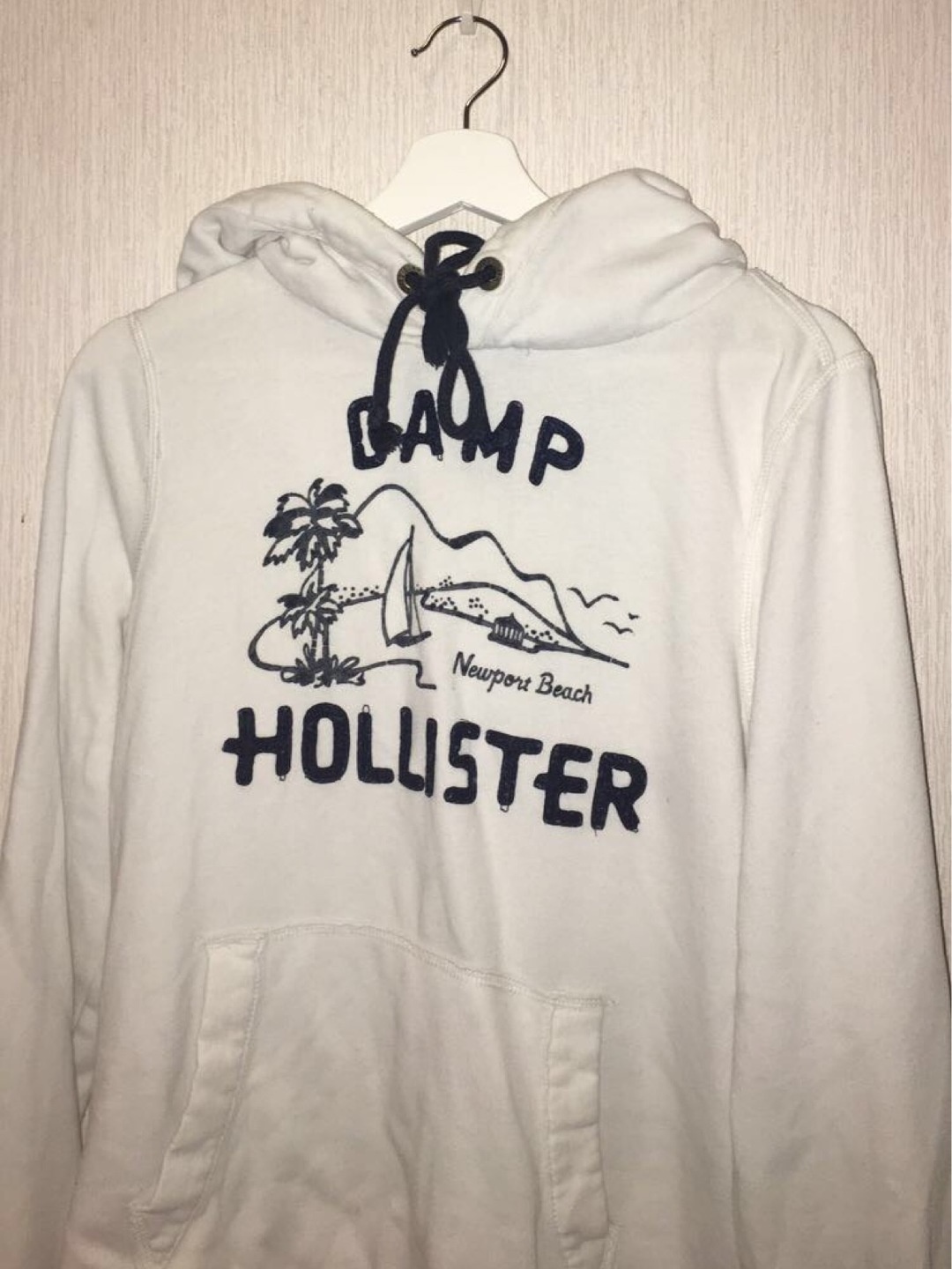 hollister female hoodies