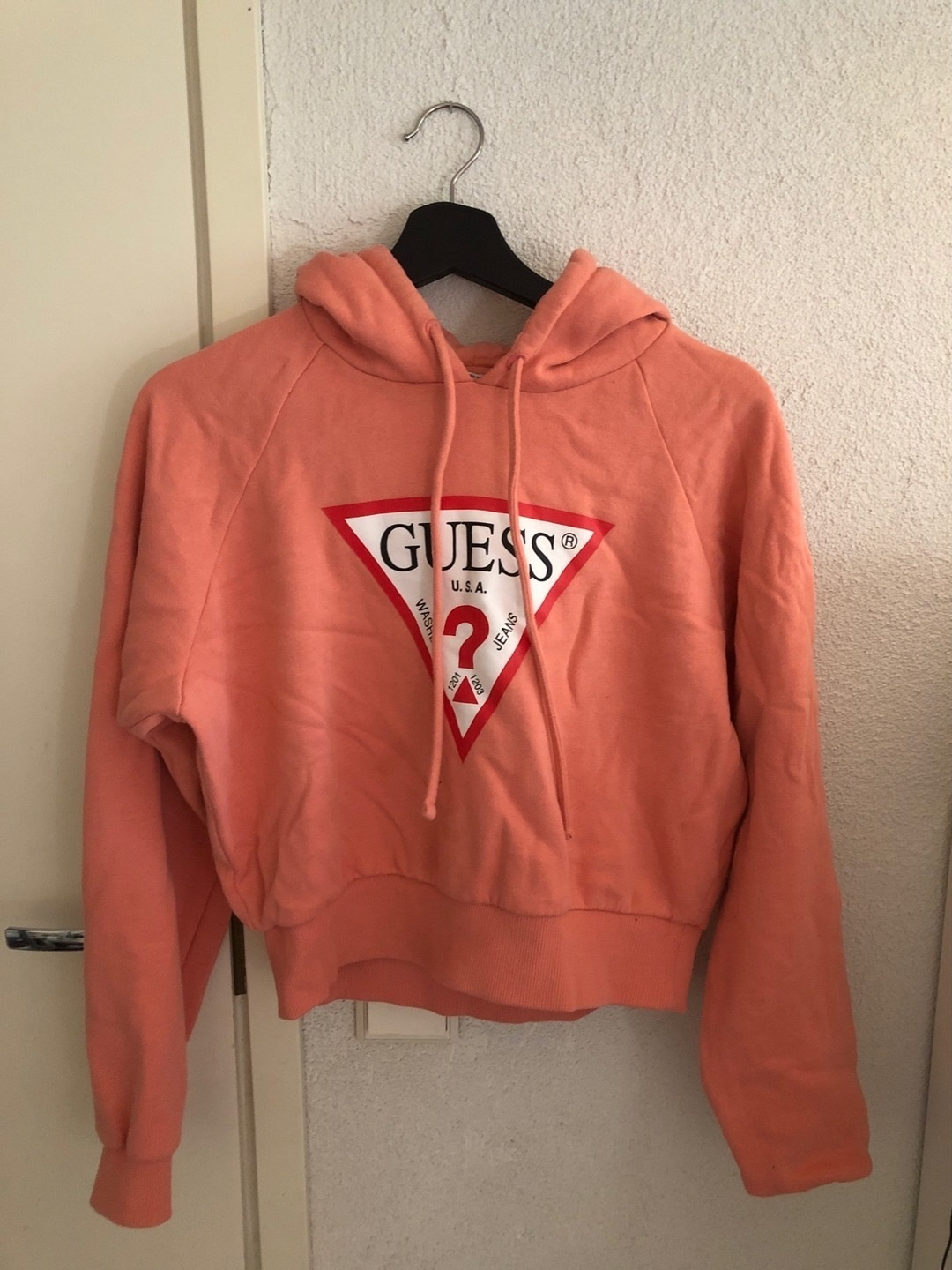 guess hoodies womens